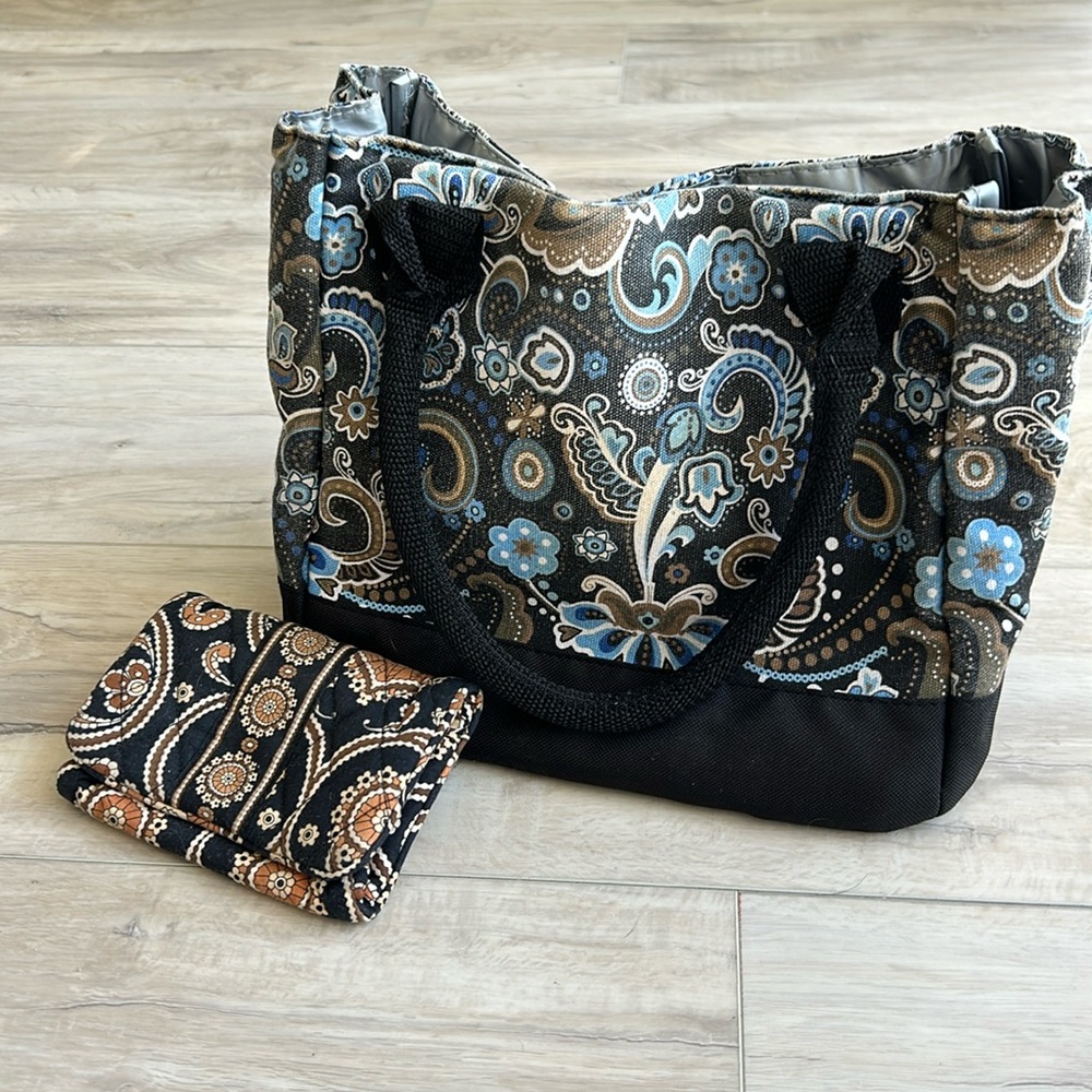 Vera Bradley & Fit&Fresh